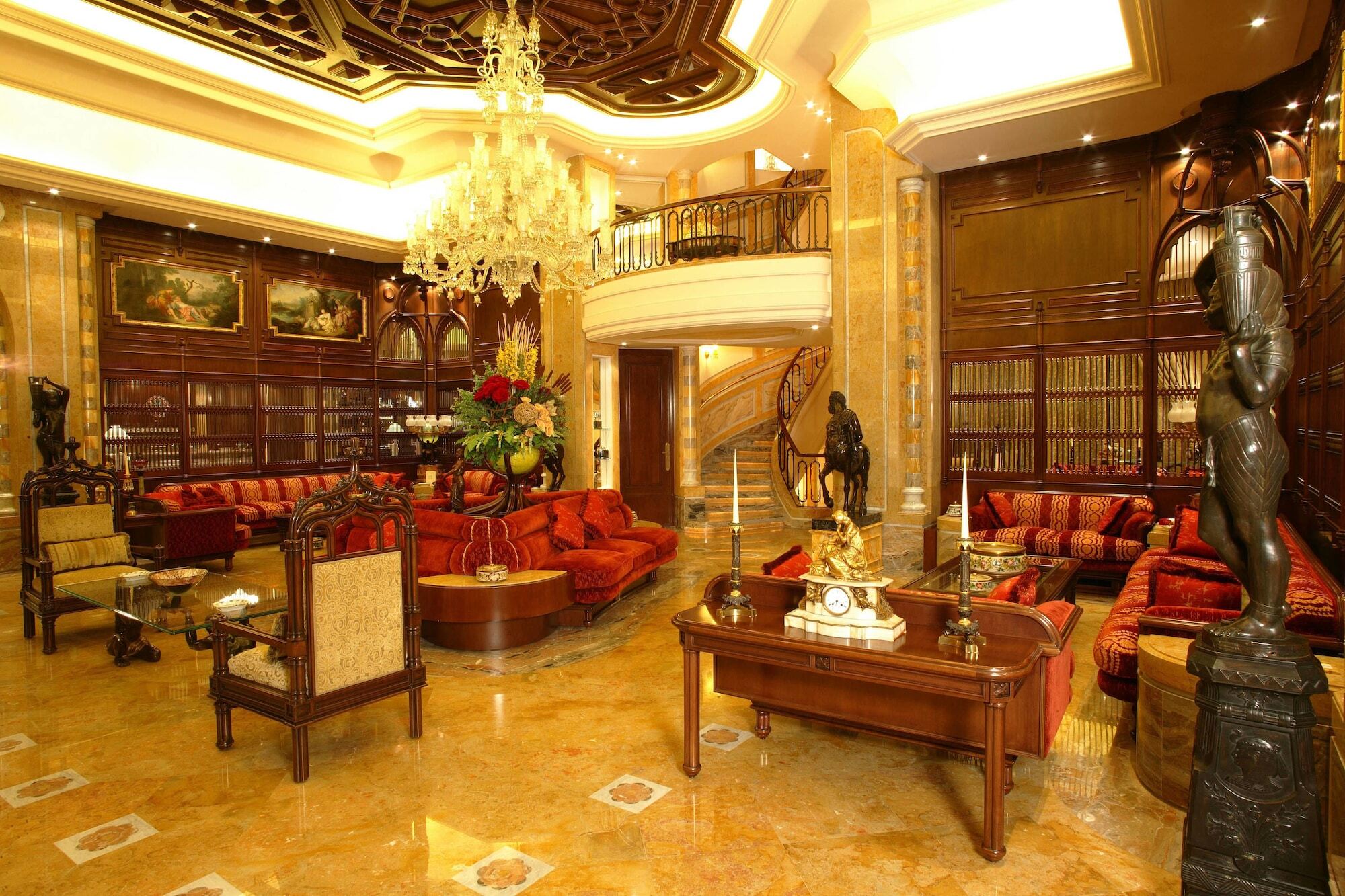 Grand Hills Hotel & Spa Brummana Bagian luar foto