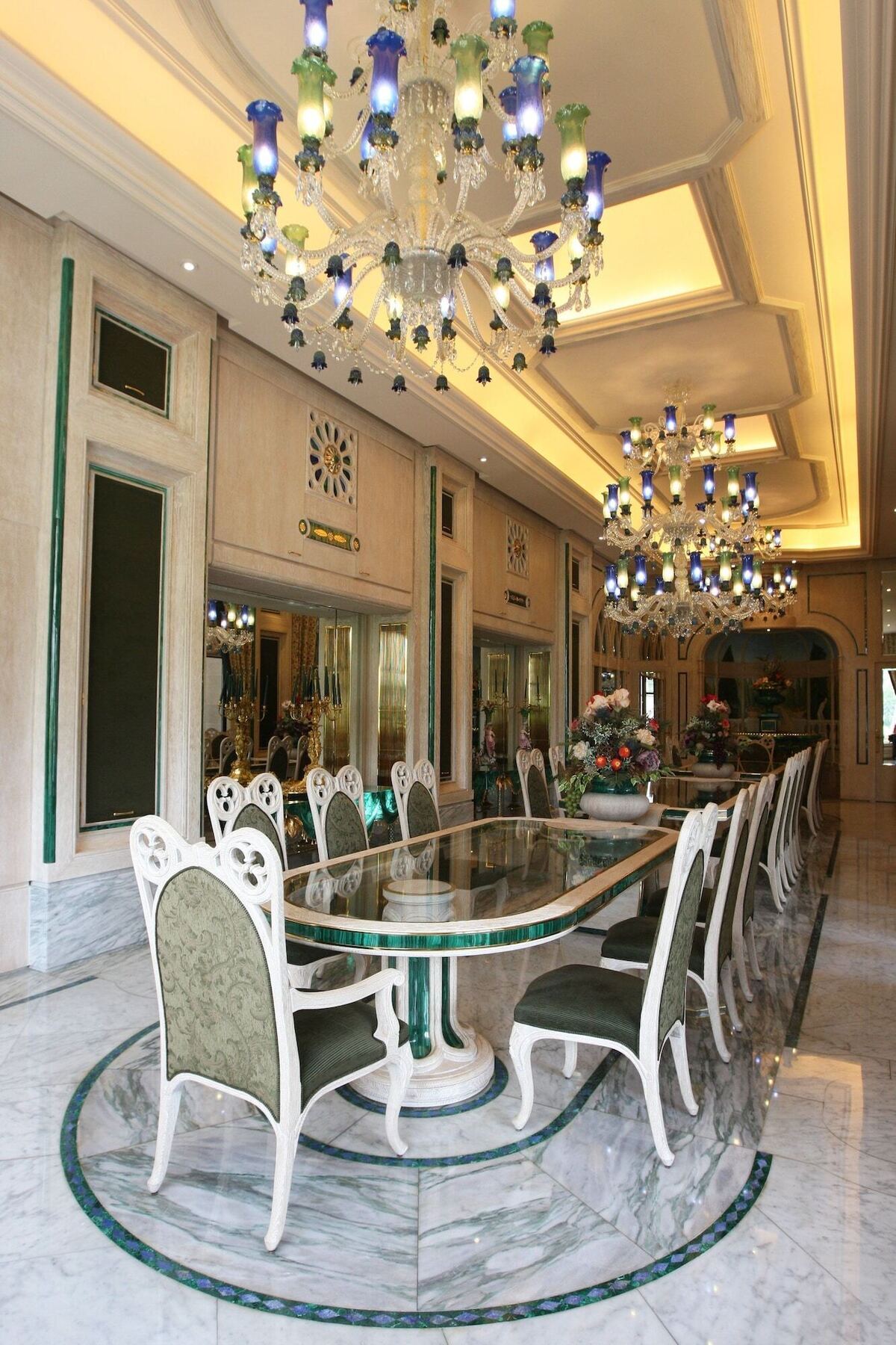 Grand Hills Hotel & Spa Brummana Bagian luar foto
