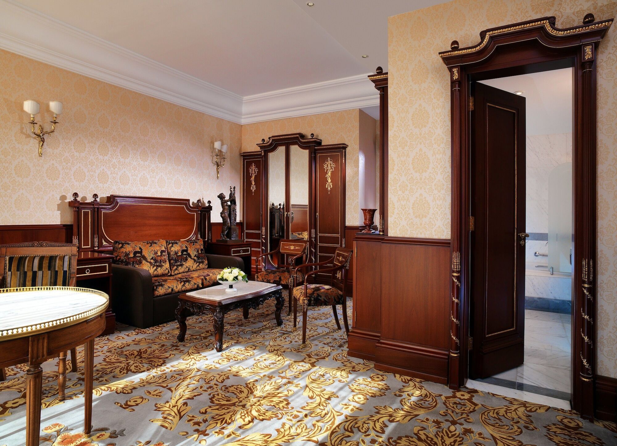 Grand Hills Hotel & Spa Brummana Bagian luar foto