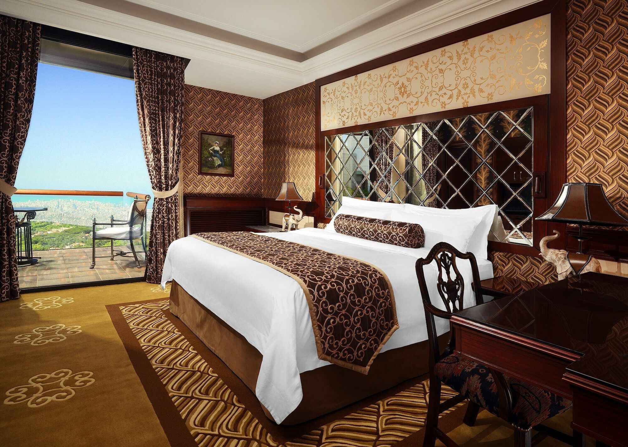 Grand Hills Hotel & Spa Brummana Bagian luar foto